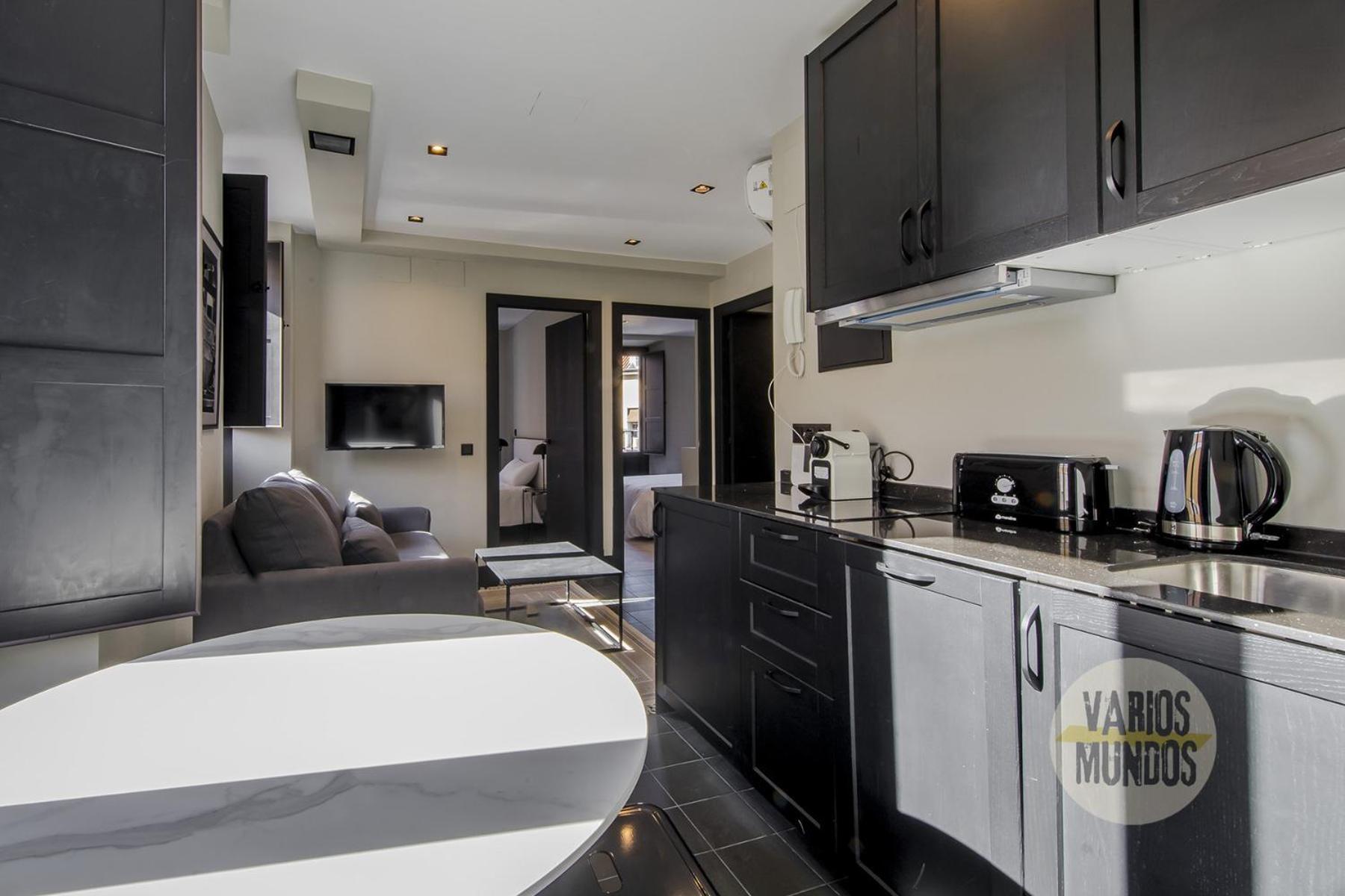 Premium Apt 7Pax En Calle Santa Ana-La Latina E2 Madrid Bagian luar foto